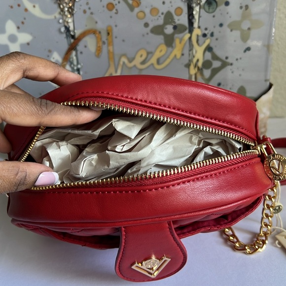 Valentino Orlandi Red Gold Hardware Chain Crossbody Bag 8Wx6Hin. - Picture 7 of 15